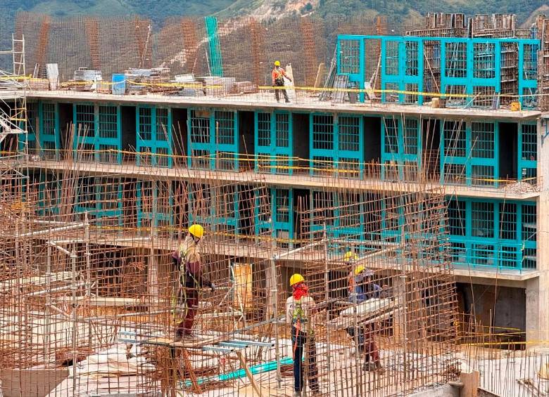 La cárcel tiene un avance del 35% en un año que lleva la construcción. FOTO: CORTESÍA ALCALDÍA