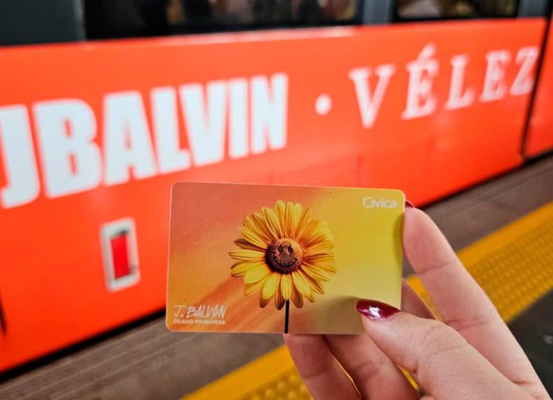 Así luce la tarjeta Cívica de J Balvin. FOTO Cortesía Metro de Medellín