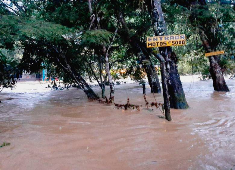 Lluvias causaron fuertes inundaciones en el municipio de San Rafael, Oriente de Antioquia