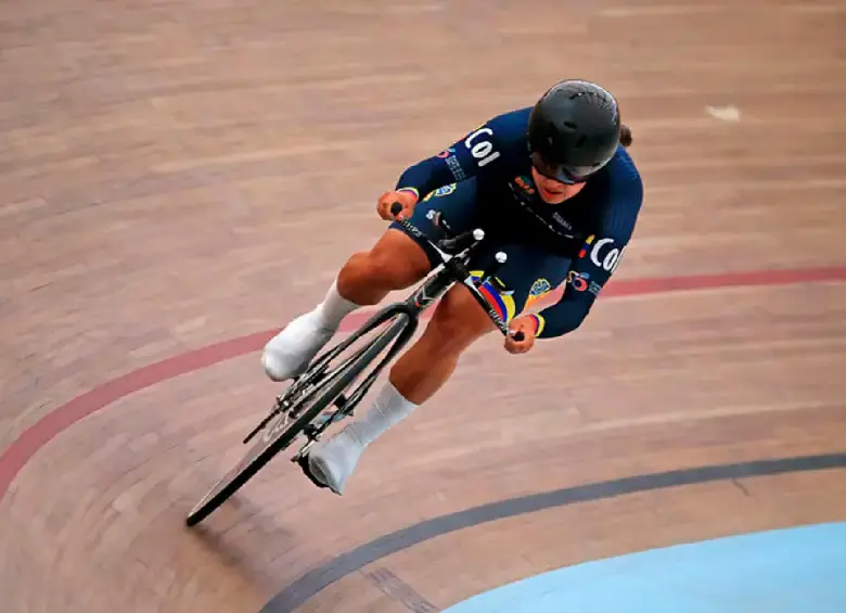 Valeria Hernández, figura de Colombia en el Mundial de pista juvenil-2025. FOTO CORTESÍA FEDECICLISMO
