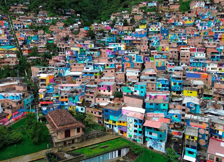 La Ruta del Escarabajo Azul es la nueva joya del turismo en Medellín