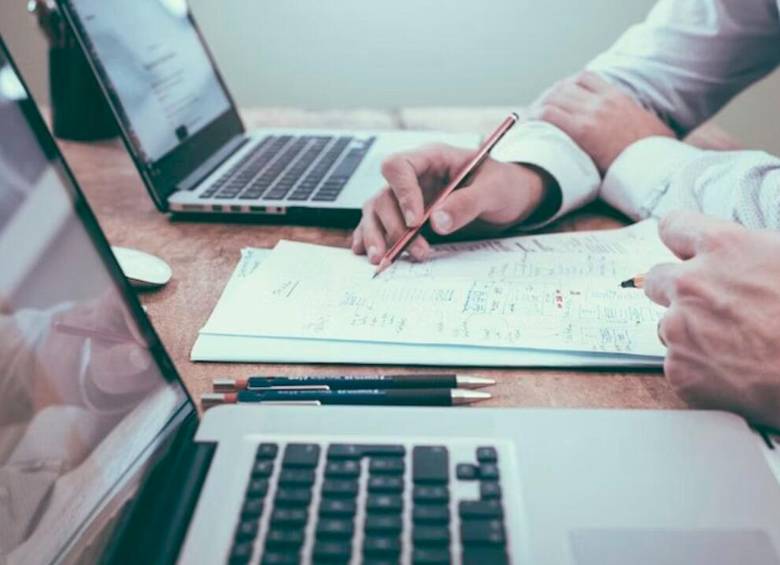 Magneto Empleos concentra las principales vacantes remotas disponibles para profesionales en Bogotá y Medellín. FOTO: GETTY