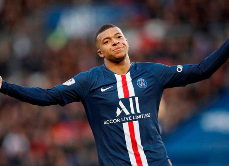 Klyan Mbappé marcó tres goles en el triunfo 5-0 del París Germain ante el Metz por la última jornada de la Liga de Francia. FOTO EFE 