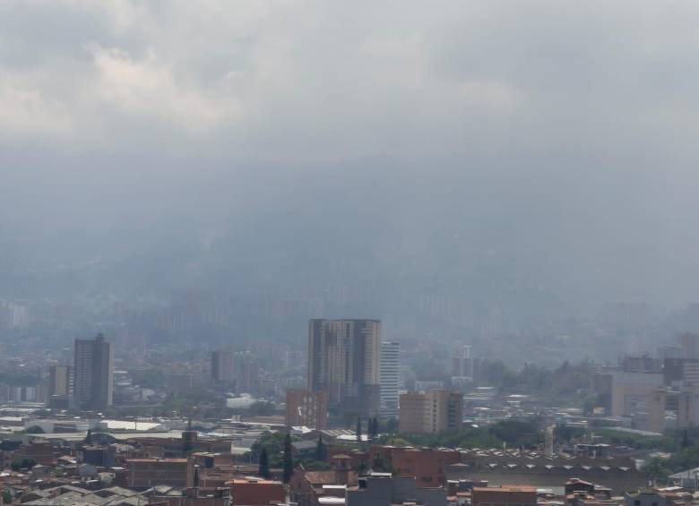 EL Valle de Aburrá atraviesan una de las semanas críticas del año por la calidad del aire. Foto: EL COLOMBIANO