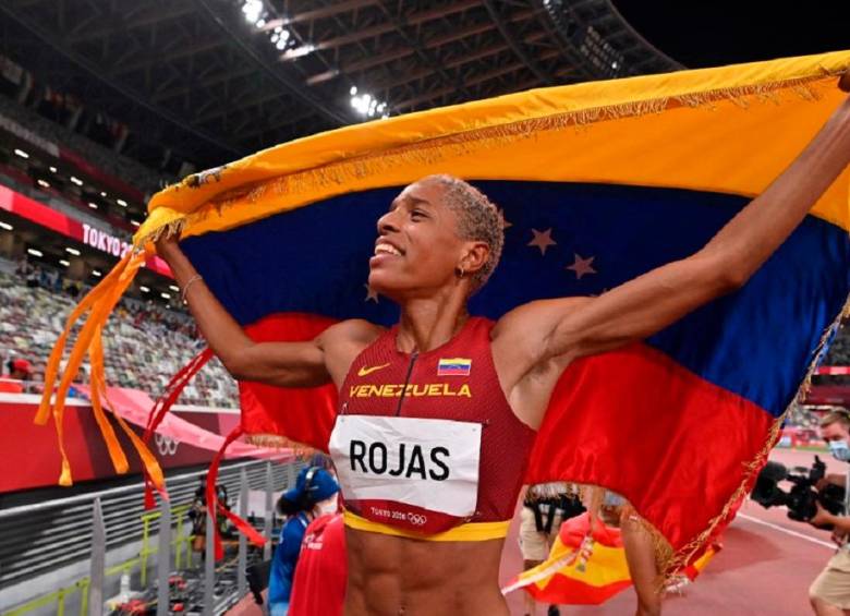 Rojas de 25 años es la primera mujer de Venezuela en ganar un oro olímpico. Foto AFP