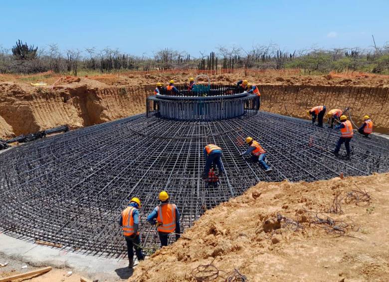 Debido a los bloqueos al parque eólico Windpeshi (foto), entre 2021 y 2022, las obras estuvieron detenidas en cerca del 50% de las jornadas laborales y en lo corrido de 2023, la cifra asciende a un 60%. FOTO cortesía