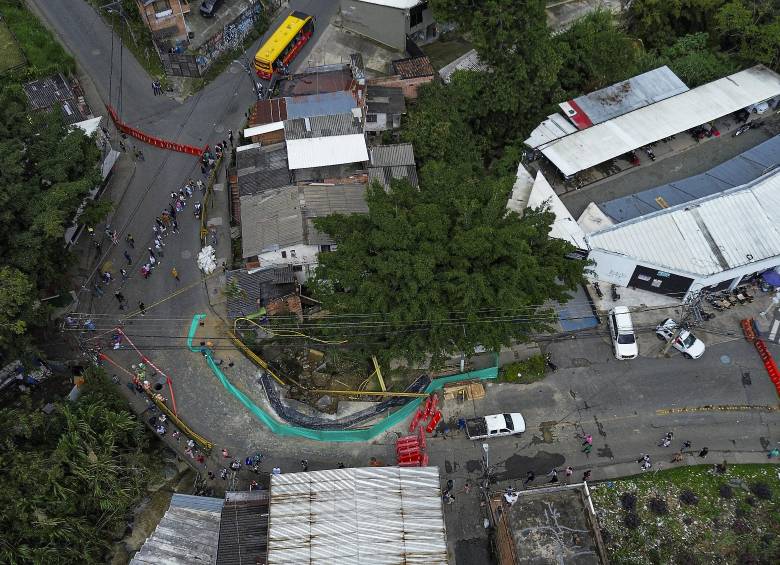 Puente sobre la quebrada la Limoná, ubicado entre Itagüí y el corregimiento de San Antonio de Prado, Medellín. FOTO: Manuel Saldarriaga Quintero.