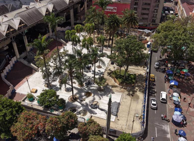 El Parque Berrío tendrá un nuevo piso de mármol Royal Veta gracias a su renovación. Así va la ejecución de las obras. Foto: cortesía Alcaldía de Medellín.