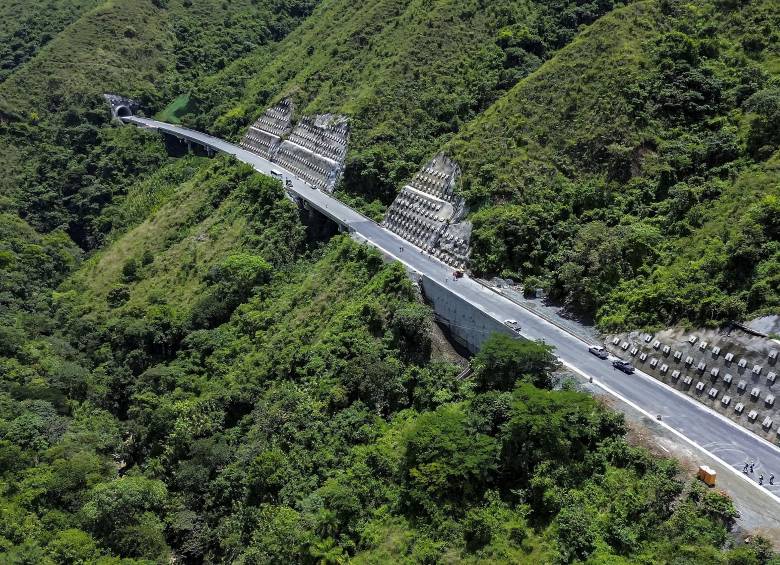 Imagen de referencia de un proyecto vial del departamento. Foto: Andrés Camilo Suárez Echeverry.
