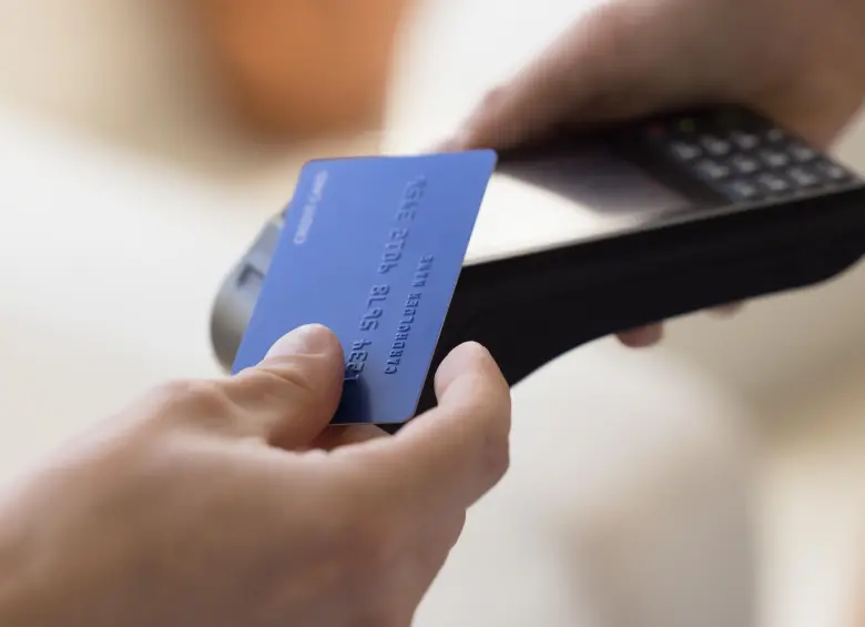 Banco Unión, Coltefinanciera y JFK registran las tasas más altas para créditos de consumo en julio, mientras Coopcentral, Itaú y Banco Agrario ofrecen las más bajas del mercado. Foto: Getty Images