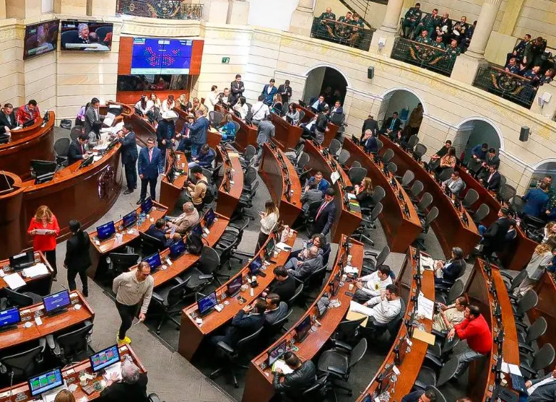 La Corte Constitucional debe sentenciar si el debate del proyecto de reforma pensional en el Congreso se ajustó a la normativa y cumplió con el procedimiento que dicta la ley colombiana. FOTO Colprensa