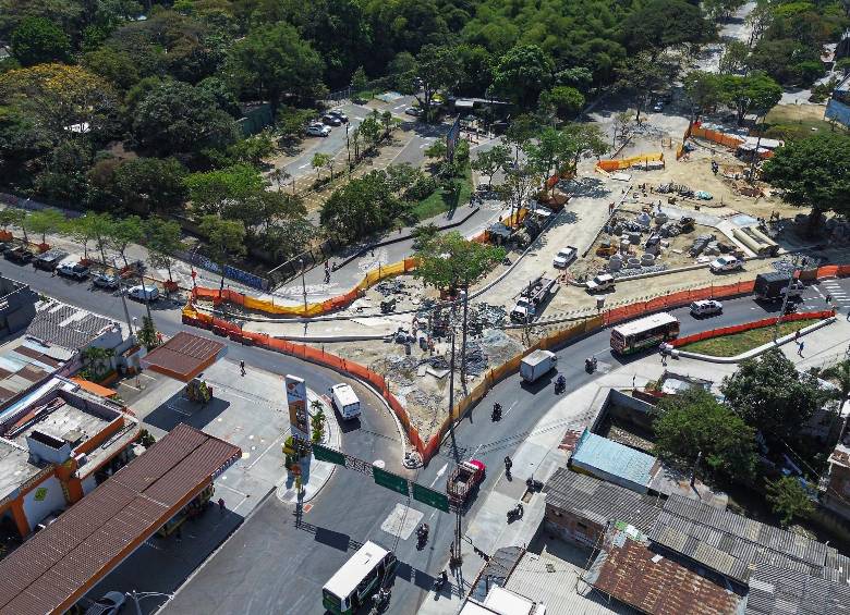 La medida se produce por las obras que se adelantan a la altura del Jardín Botánico. FOTO: MANUEL SALDARRIAGA