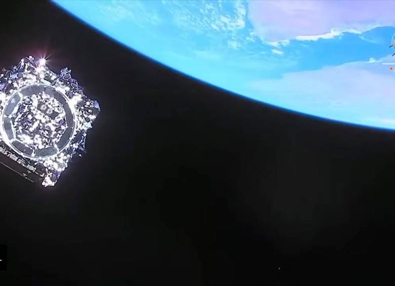 El telescopio logró el despliegue completo. Ahora viajará hasta su punto de observación. Foto: Nasa