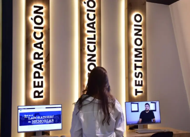 El archivo reúne documentos recopilados desde 2003 y está conformado por testimonios, fotografías, archivos institucionales y otros registros. FOTO Museo Casa de la Memoria. 