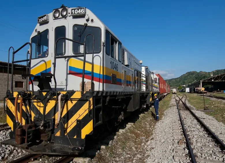 Actualmente, solo el 37% de la infraestructura férrea de Colombia está en funcionamiento. De los 3.533 kilómetros de vías férreas del país, apenas 1.276 kilómetros están operativos. Foto: Cortesía