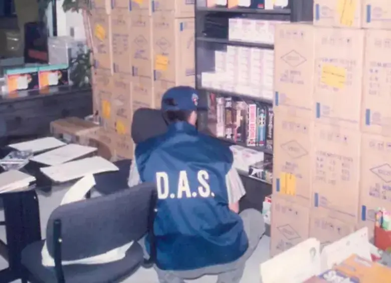 El Gobierno publicará de forma progresiva los primeros archivos desclasificados del extinto DAS, luego de que el Archivo General de la Nación y la Dirección Nacional de Inteligencia completaran la anonimización inicial de los documentos. FOTO: ARCHIVO EL COLOMBIANO