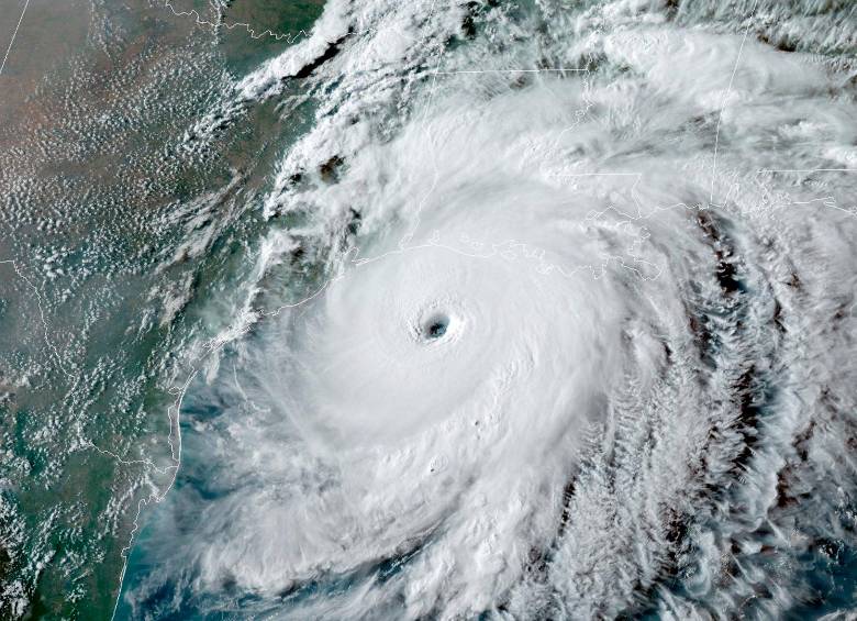 El Ideam advierte que Elsa se mantendrá y se moverá hacia las Antillas mayores, al norte del mar Caribe colombiano. Foto: EFE. 