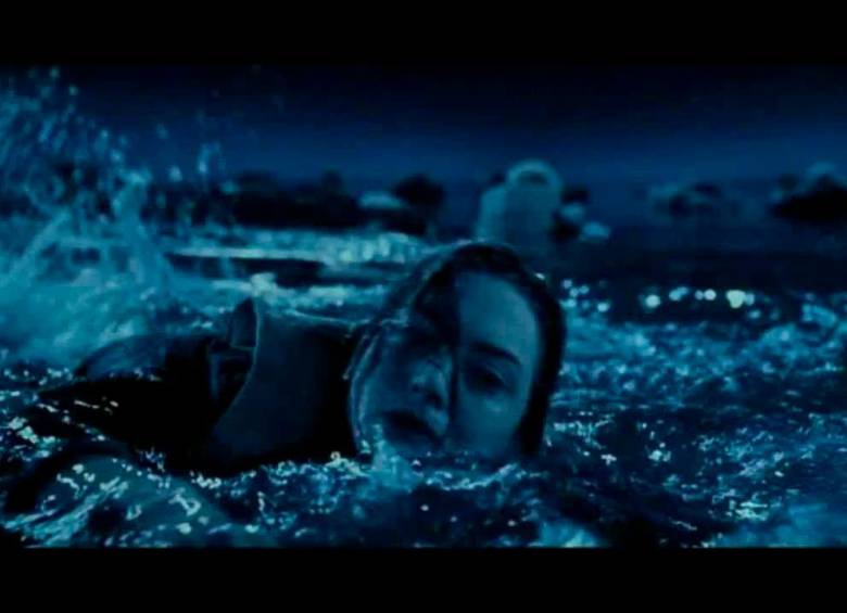 Imagen para recordar: Kate Winslet en el agua en las grabaciones de Titanic. FOTO Archivo