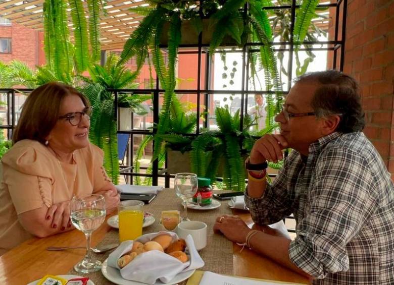 La procuradora Margarita Cabello y el presidente Gustavo Petro, se reunieron en septiembre para hablar de los procesos de la entidad y de las modificaciones que quiere el jefe de Estado. FOTO cortesía