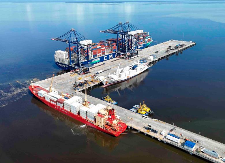 Con buques de capacidad promedio de 16.000 TEUs, Puerto Antioquia amplía su oferta de conectividad para importadores y exportadores colombianos. FOTO CORTESÍA PUERTO ANTIOQUIA