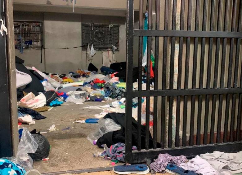 Así quedó la estación después de la riña. FOTO: CORTESÍA