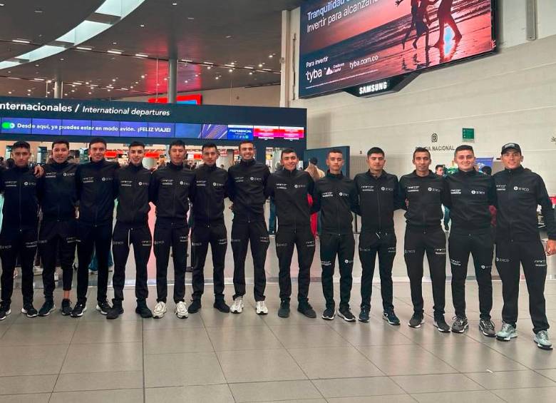Los representantes del GW Erco Shimano viajaron este miércoles rumbo a Europa. FOTO CORTESÍA GW