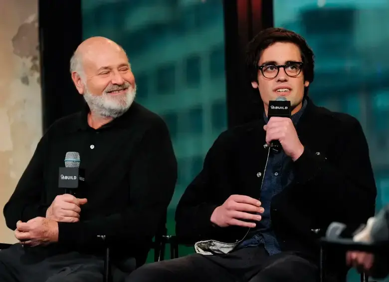 Rob Reiner (Izq,) y Nick Reiner (Der.) trabajaron juntos en la película Being Charlie, la cual está inspirada en su relación y los problemas de drogadicción de Nick. FOTO: Getty