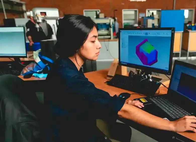 Más de 318 programas en distintos niveles están disponibles en la nueva convocatoria del Sena, dirigida a quienes buscan fortalecer su perfil profesional. FOTO: CORTESÍA