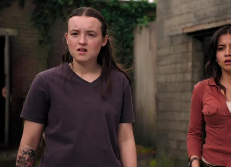 Bella Ramsey e Isabel Merced en The Last of us como Ellie y Dina. FOTO Cortesía HBO