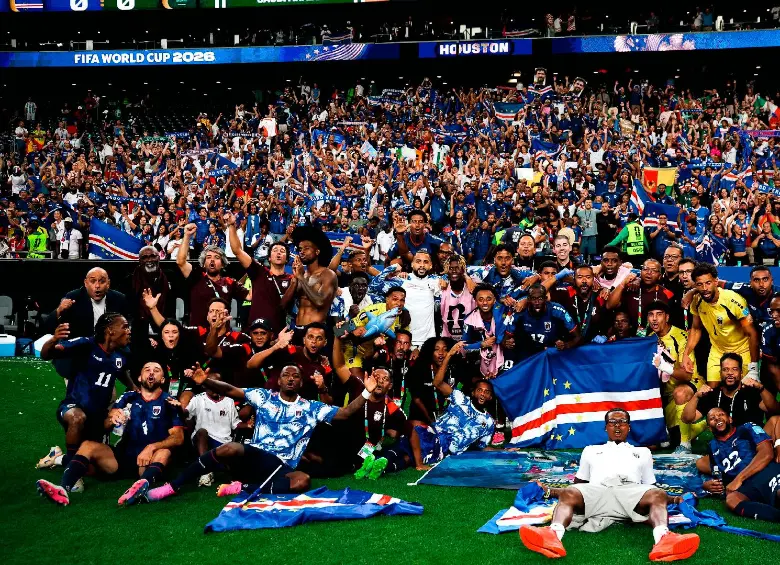 Cabo Verde fue segunda del Grupo H y se clasificó a los 16avos de final. En esa zona quedó eliminada la selección de Uruguay. FOTO: X-FIFA
