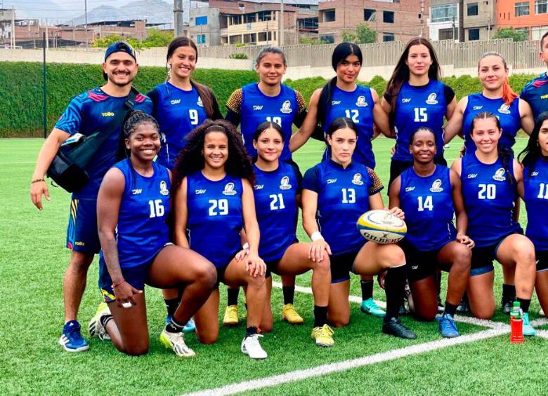 Las Tucanes, equipo colombiano femenino de rugby para los Juegos Bolivarianos. FOTO: Comité Olímpico Colombiano