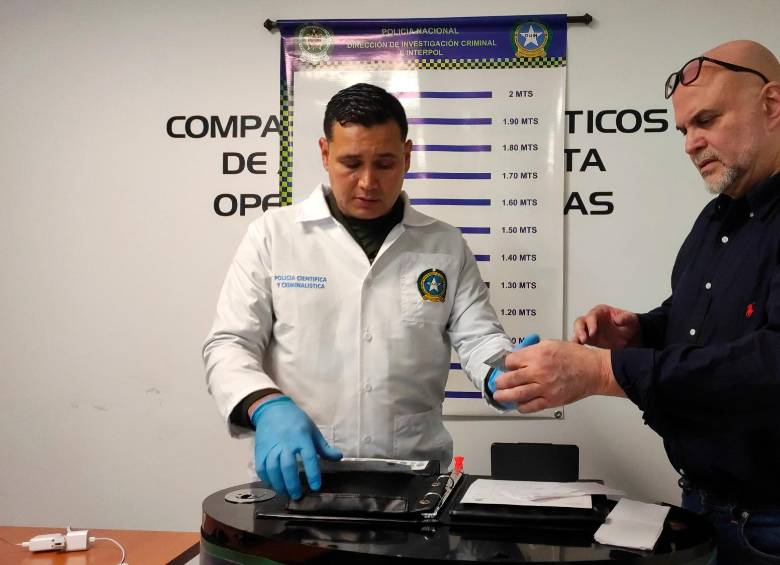 Salvatore Mancuso lleva cinco días en Colombia. Es probable que salga y asuma como gestor de paz FOTO (Cortesía Dijin)