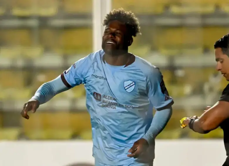 Dairon Asprilla brilla en el Bolívar de La Paz. FOTO AFP