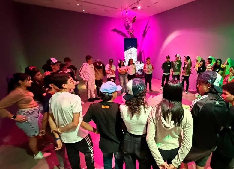 El programa Parceros trabaja con niños y jóvenes de barrios especialmente afectados por las bandas. FOTO ALCALDÍA