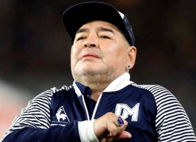 Diego Armando Maradona murió el 25 de noviembre de 2020, a los 60 años, tras sufrir un paro cardiorrespiratorio. FOTO: AFP
