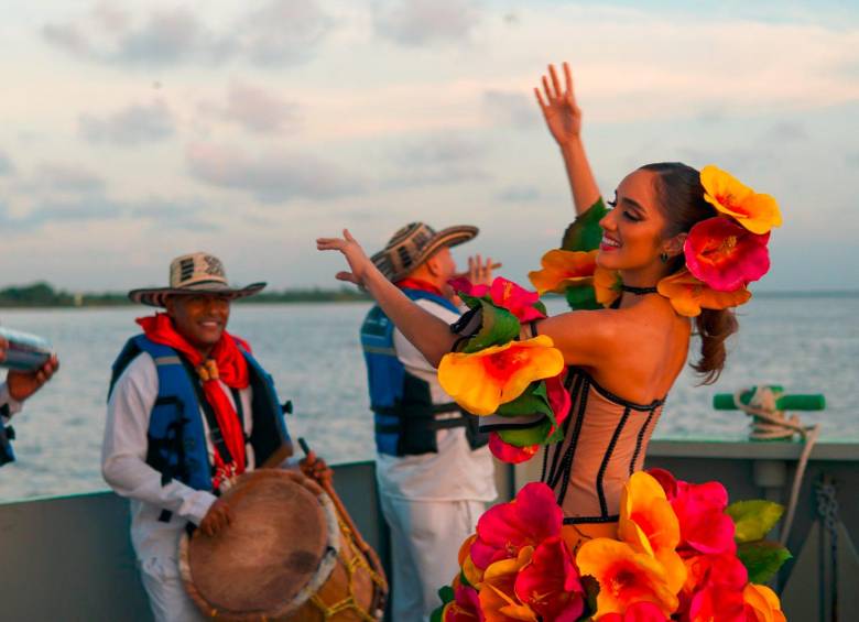 Melissa Cure Villa, reina del Carnaval de Barranquilla 2024, dió inicio a la festividad. Foto: Colprensa.