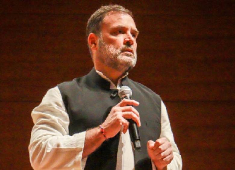 Gandhi cree que “un buen principio es la humildad y la compasión cuando pensamos en la tecnología”. FOTO: Cortesía Universidad EIA-Juan Manuel Rojas