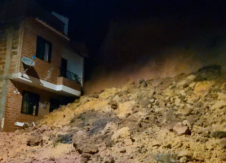 Casa afectada en el sector del Villas del Sol en Rionegro. FOTO: Cortesía Alcaldía de Rionegro.