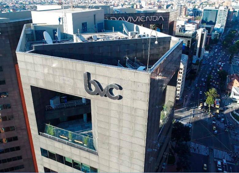 En la Bolsa de Valores se puede invertir en fondos de inversión o de forma directa. FOTO CORTESÍA. 