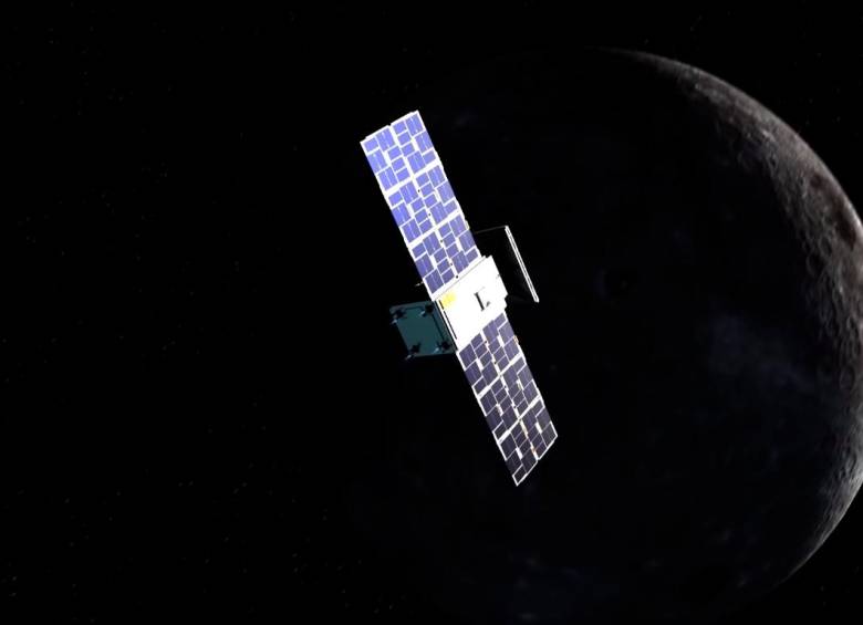 El Experimento de Navegación y Operaciones Tecnológicas del Sistema de Posicionamiento Autónomo Cislunar (Capstone) es un CubeSat que volará en una órbita única alrededor de la Luna. Su misión de seis meses ayudará a iniciar una nueva era de exploración del espacio profundo. FOTO CORTESÍA NASA.