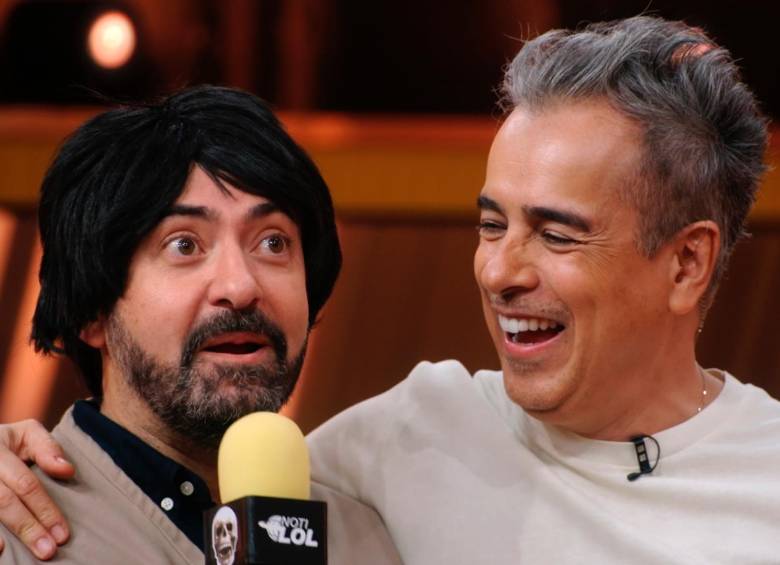Iván Marín y Jorge Enrique Abello en uno de los episodios de LOL Colombia. FOTO: Cortesía Prime Video