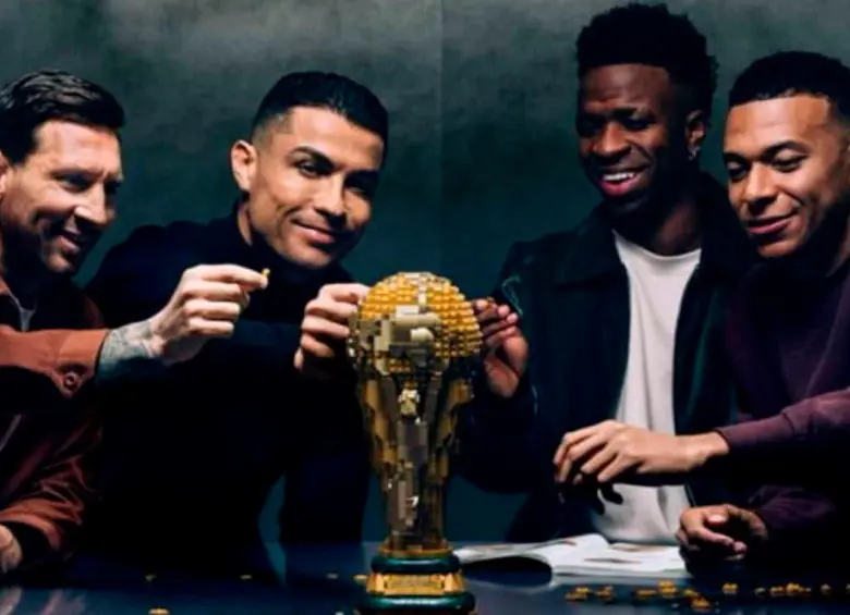 Cristiano Ronaldo y Lionel Messi fueron los futbolistas mejor pagos en la campaña de LEGO. FOTO: LEGO