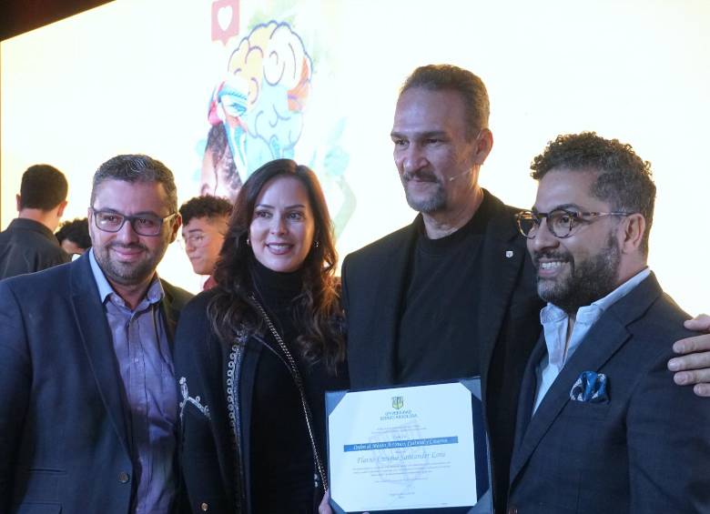 Kike Santander fue reconocido por la Universidad Sergio Arboleda