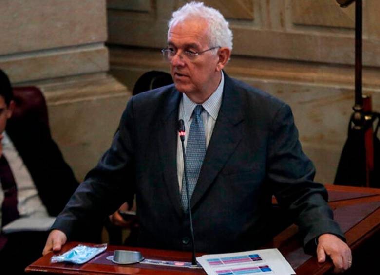 “Las reservas de gas natural del país subirán a 20 años con los contratos de exploración firmados”; afirmó José Antonio Ocampo, ministro de Minas y Energía. FOTO Colprensa.