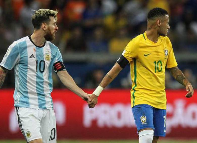 Lionel Messi y Neymar son dos de las estrellas que estarán en acción en la próxima edición de la Copa Mundo. FOTO: EFE