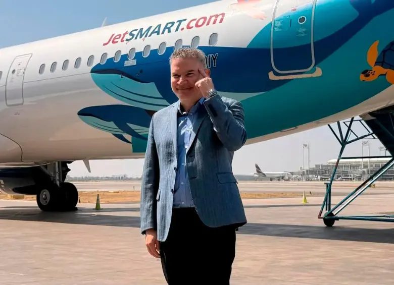 Estuardo Ortiz, CEO y fundador de JetSMART Airlines, destacó el crecimiento de la compañía en Colombia, donde ya alcanza cerca del 12 % del mercado doméstico. FOTO CORTESÍA. 