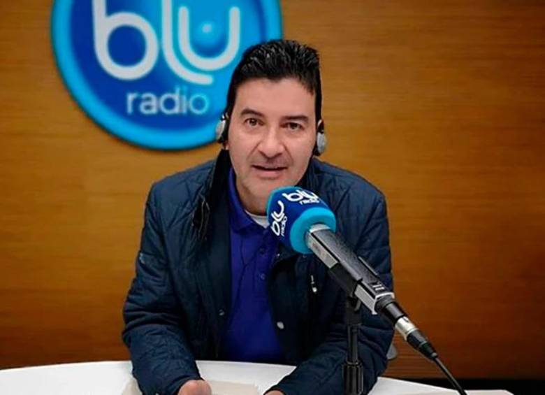 Néstor Morales, director de Mañanas Blu, le dedicó unas palabras a Yamid Amat tras el cierre del noticiero CM&. FOTO: Blu Radio