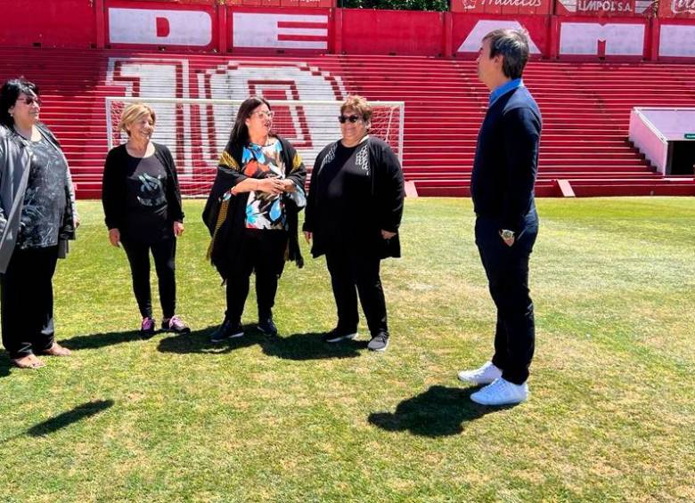 Las hermanas de Diego Maradona son las protagonistas de este documental conducido por Marcelo Benedetto. FOTO: CORTESÍA