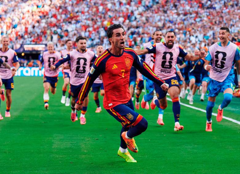 Ferran Torres celebrando el gol que le dio el mundial a España. FOTO: X SeFutbol