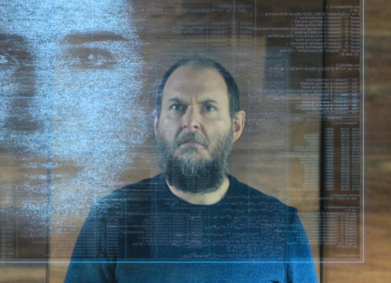 Andrés Parra en la serie Futuro Desierto, ciencia ficción que se puede ver en Netflix. FOTO Cortesía